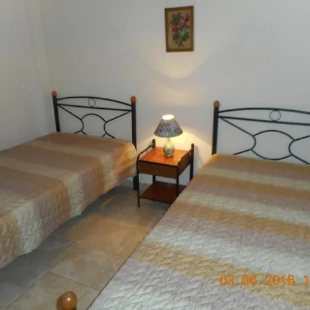 Apartament Dimitra's *