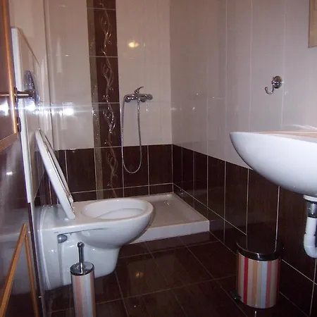 Dimitra's Apartament Olympiakí Aktí