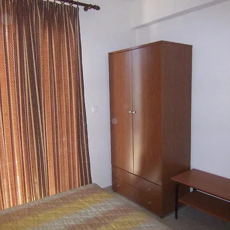 Dimitra's * Olympiakí Aktí